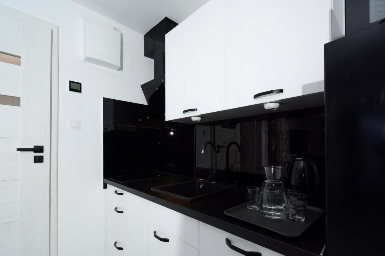 Apartamenty Prestige 莱鲍 外观 照片