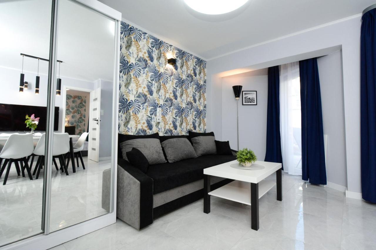 Apartamenty Prestige 莱鲍 外观 照片