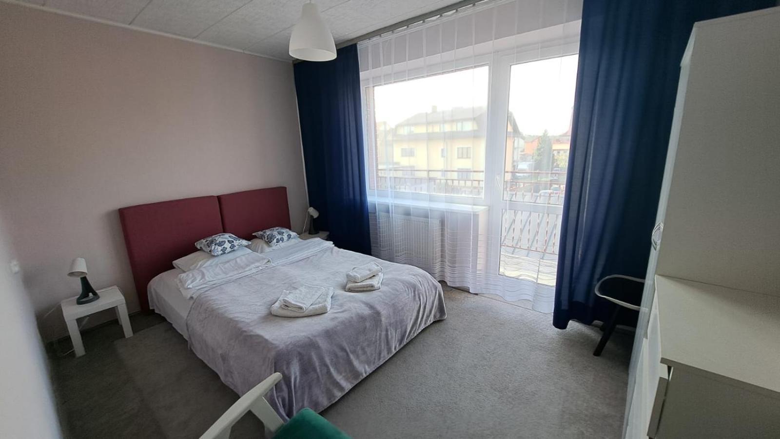 Apartamenty Prestige 莱鲍 外观 照片